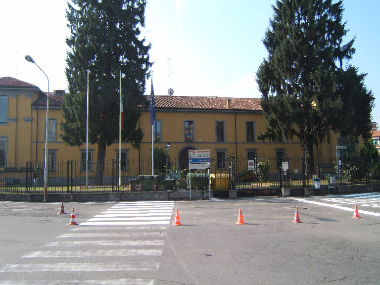 Istituto Tecnico Commerciale e per Periti Aziendali "Vincenzo Benini" (scuola) - Melegnano (MI) 