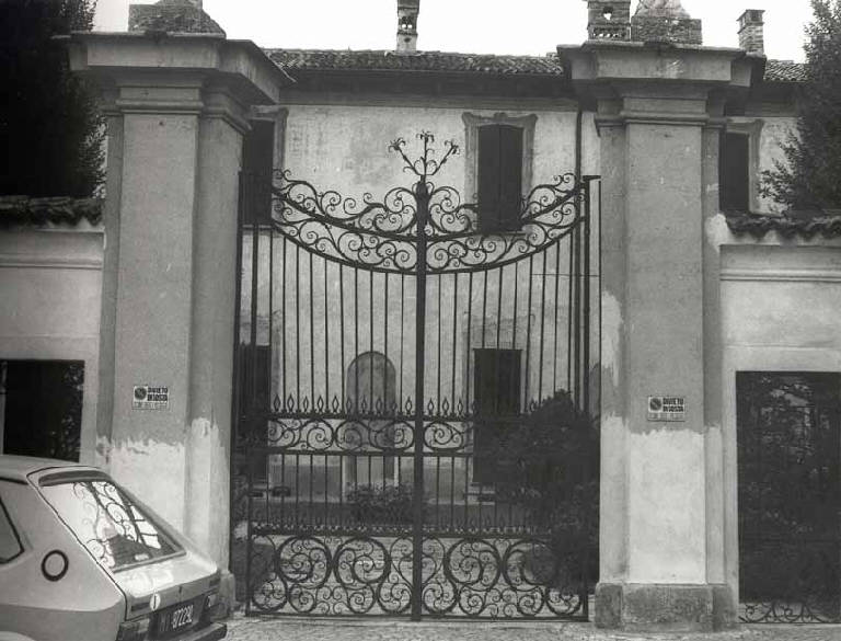 Villa Olivares, Zari, Mereghetti (villa) - Corbetta (MI) 