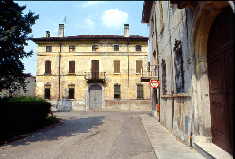 Palazzo Bonfatti (palazzo) - Commessaggio (MN) 