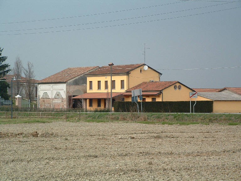 Corte Bonine Alte (cascina) - Gonzaga (MN) 