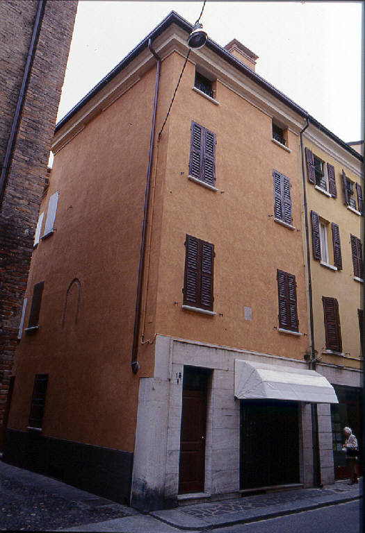 Casa Via Domenico Fernelli 13-13A (casa) - Mantova (MN) 