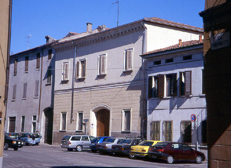 Casa Piazza Arche 4 (casa) - Mantova (MN) 