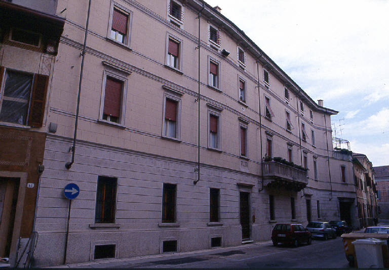Casa Via Giuseppe Bertani 66-70 (casa) - Mantova (MN) 