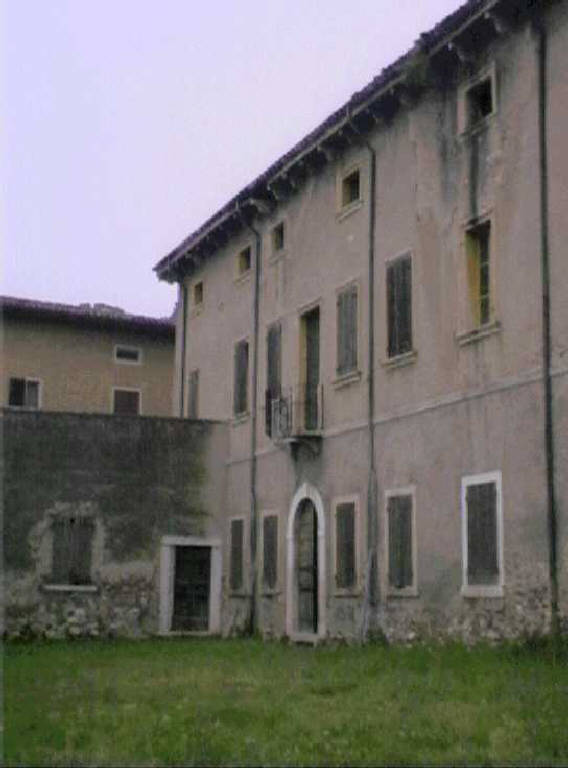 Palazzo del Vecchio Consorzio (palazzo) - Monzambano (MN) 