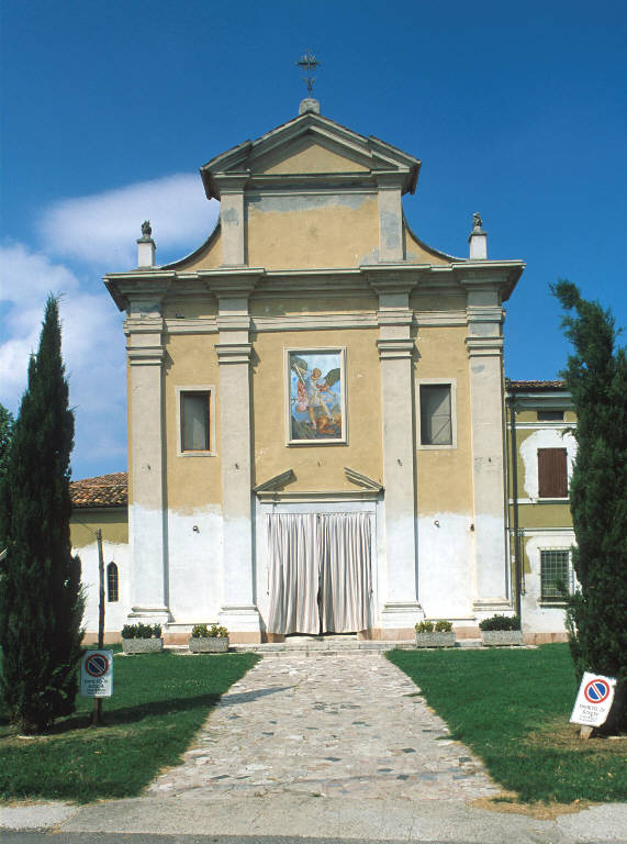 Chiesa di S. Michele Arcangelo (chiesa) - Motteggiana (MN) 