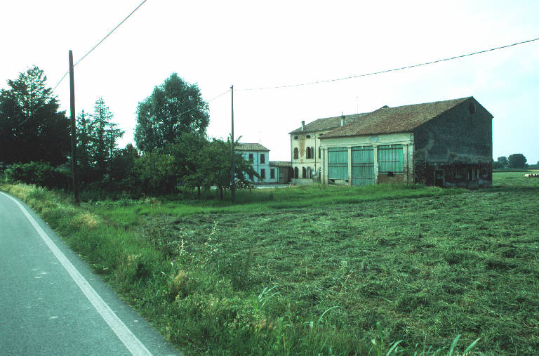 Corte Splende - complesso (cascina) - Motteggiana (MN) 