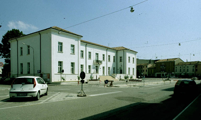 Scuole Elementari (scuola) - Quistello (MN) 