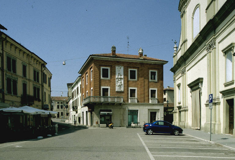 Cassa di Risparmio di Verona Vicenza Belluno (banca) - Quistello (MN) 