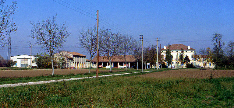 Villa Veneri (villa) - Roncoferraro (MN) 