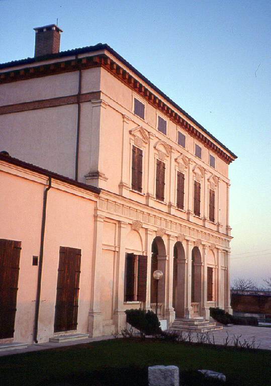 Villa Cavriani - complesso (villa) - Roncoferraro (MN) 