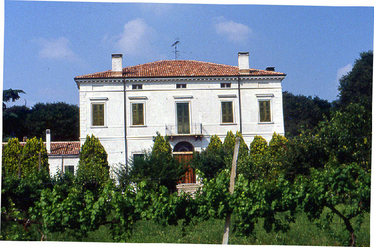 Villa Fanny - complesso (cascina) - Roncoferraro (MN) 