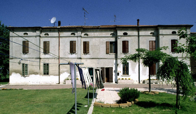 Casa padronale di Corte Serravalle (casa) - Serravalle a Po (MN) 
