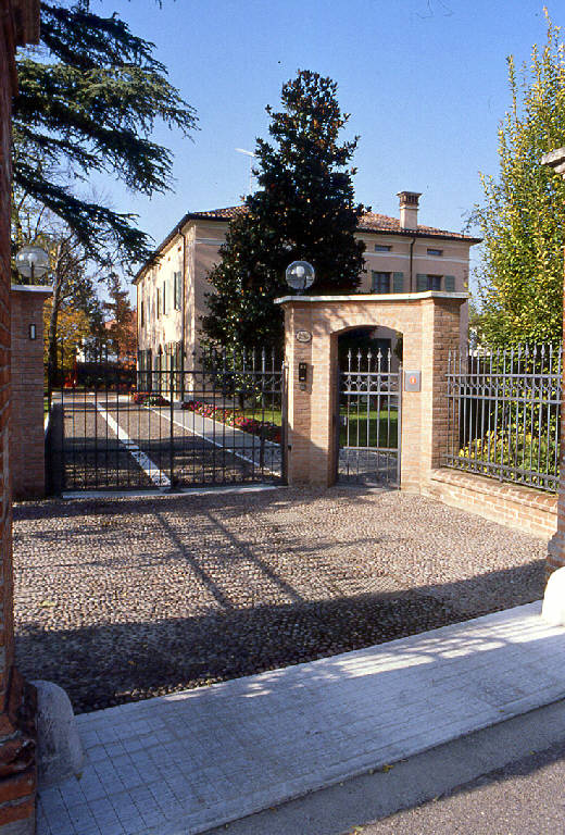 Casa Strada Statale della Cisa 296 (casa) - Virgilio (MN) 