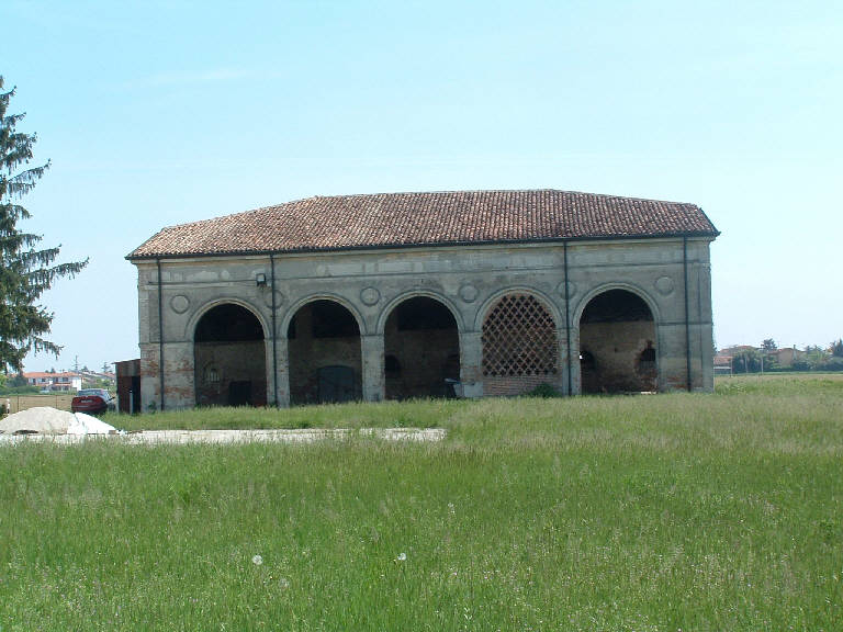 Fienile della Corte Ca' rossa (fienile) - Bagnolo San Vito (MN) 