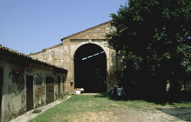 Stalla della Corte Palazzetto (stalla) - Quingentole (MN) 