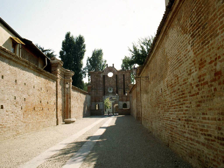 Castello Beccaria Litta - complesso (castello) - Gambolò (PV) 