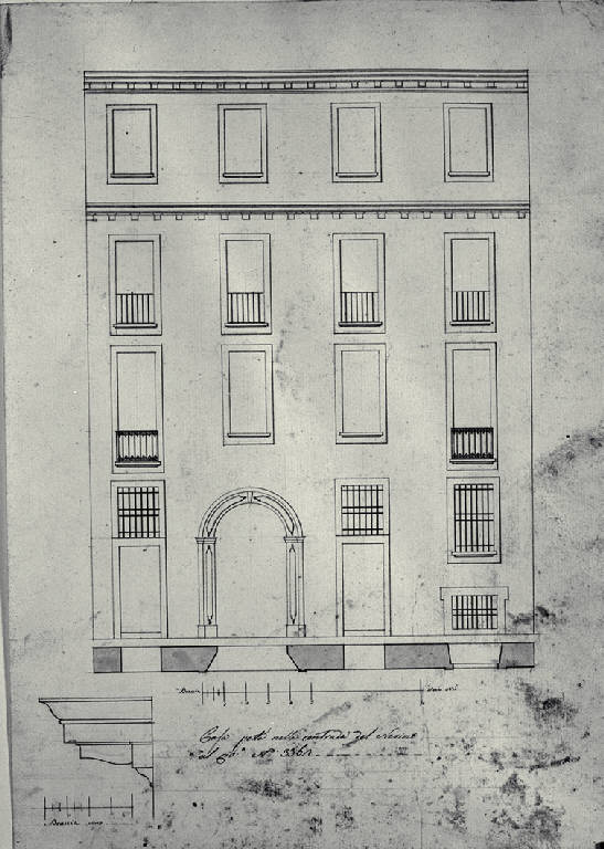 Pianta e prospetto della fronte della casa di Giovanni Battista Amati a Milano (già Contrada del Nerino 3362) con sezione della trabeazione (disegno) di Amati, Carlo (sec. XIX)