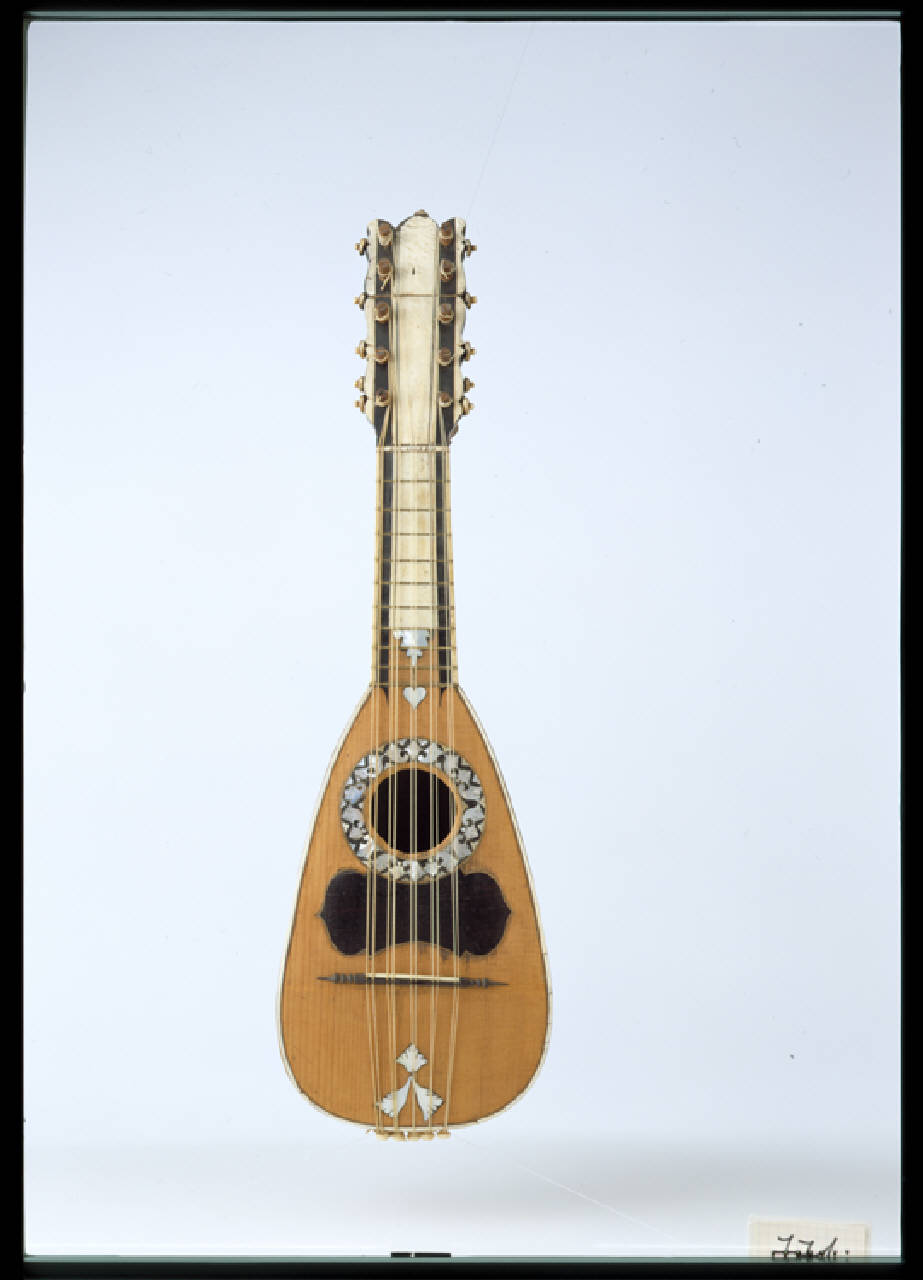 mandolino di ignoto, scuola napoletana - ambito napoletano (fine sec. XVIII)