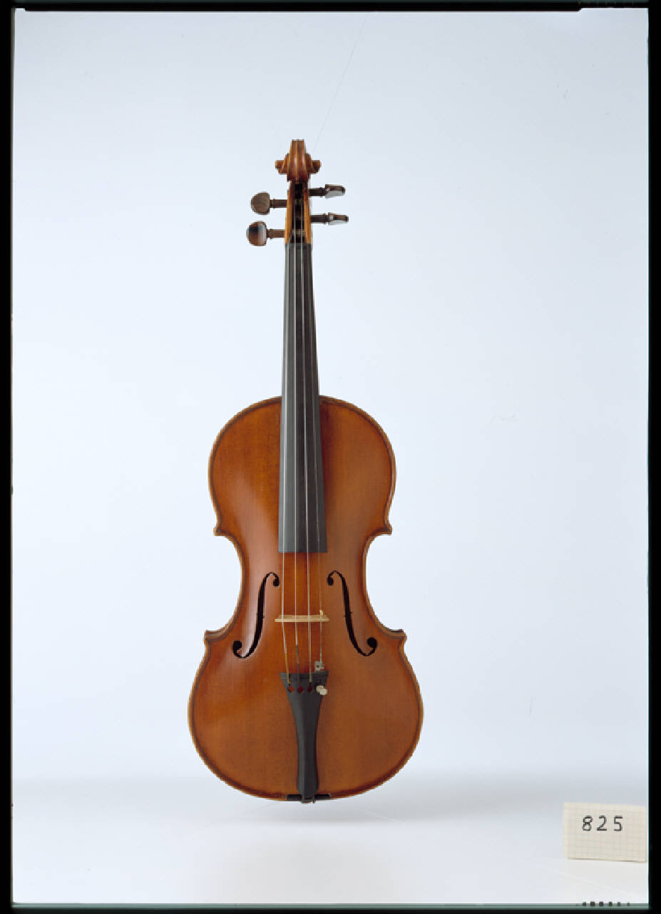 violino di Antoniazzi Romeo (primo quarto sec. XX)