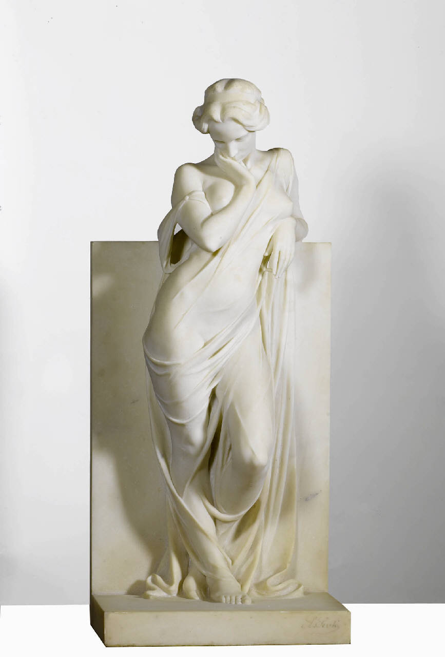 La meditazione, figura femminile panneggiata (statua) di Secchi Luigi (sec. XX)
