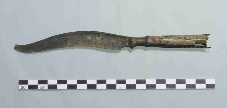 coltello - protovillanoviano/cultura dei campi d'urne (secc. XII a.C./ XI a.C.)