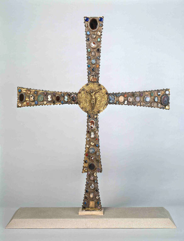 Cristo crocifisso, Cristo in trono (croce processionale) - manifattura carolingia (seconda metà sec. IX)