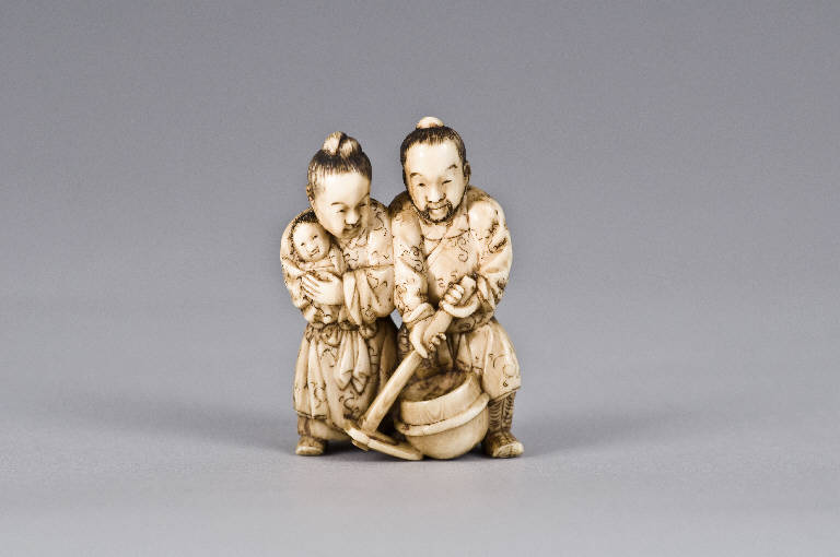 Kakkyo e la sua famiglia, UOMO, DONNA, BAMBINO (scultura) di Tomotaka (metà sec. XIX)