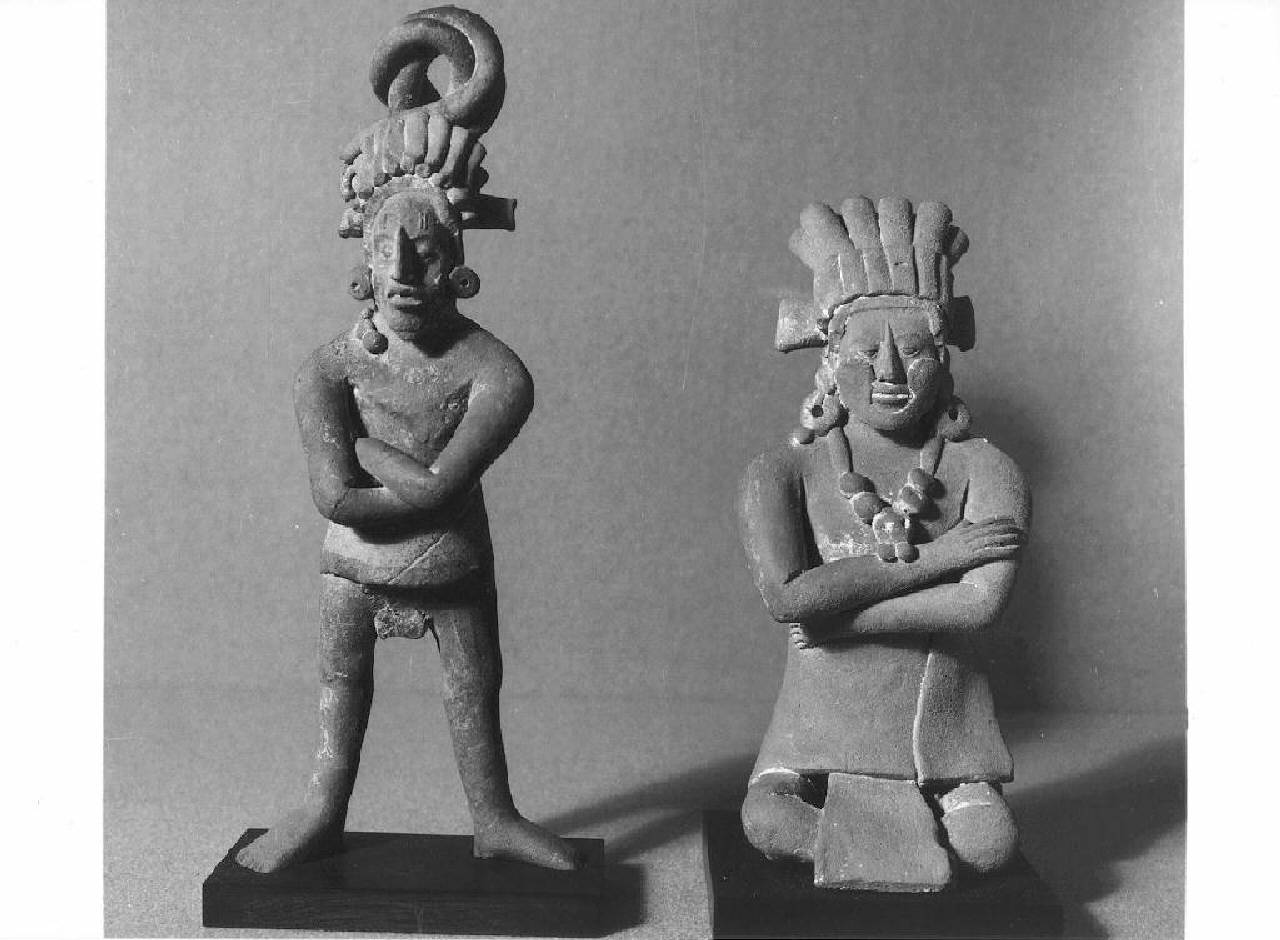 Guerriero stante (statuetta) - Manifattura Maya (secc. III/ X)