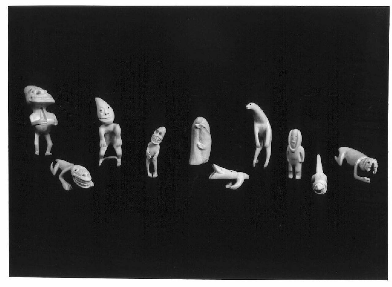 figura antropomorfa (statuetta) - Manifattura Inuit (sec. XX)