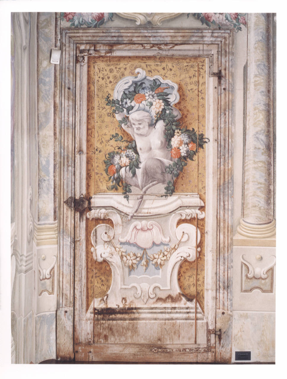 Satiro con tralcio di fiori (porta dipinta) di Bellotti Biagio; Maggi Pietro (cerchia; cerchia) (seconda metà sec. XVIII)