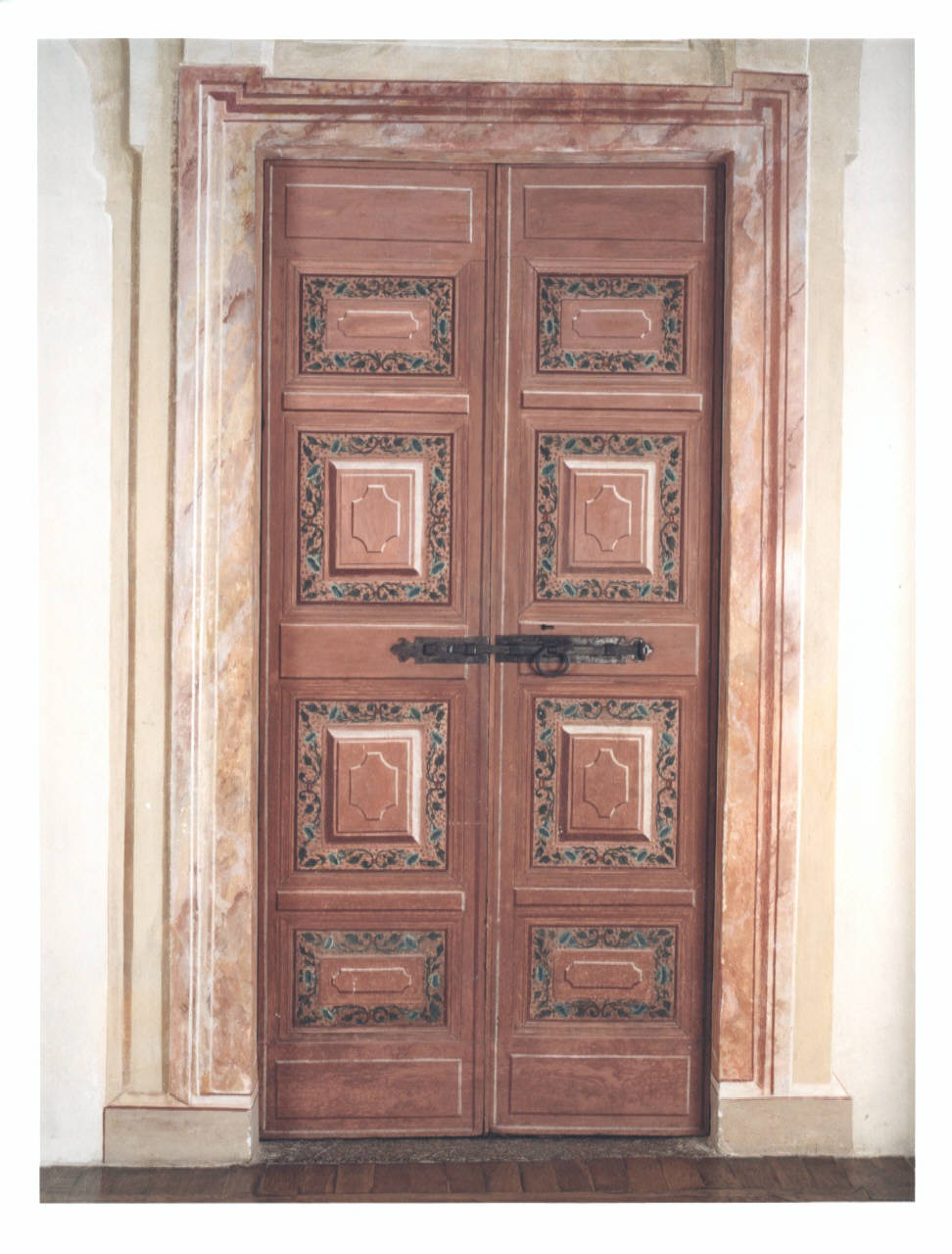 motivi decorativi floreali (porta dipinta) - manifattura lombarda (prima metà sec. XVIII)