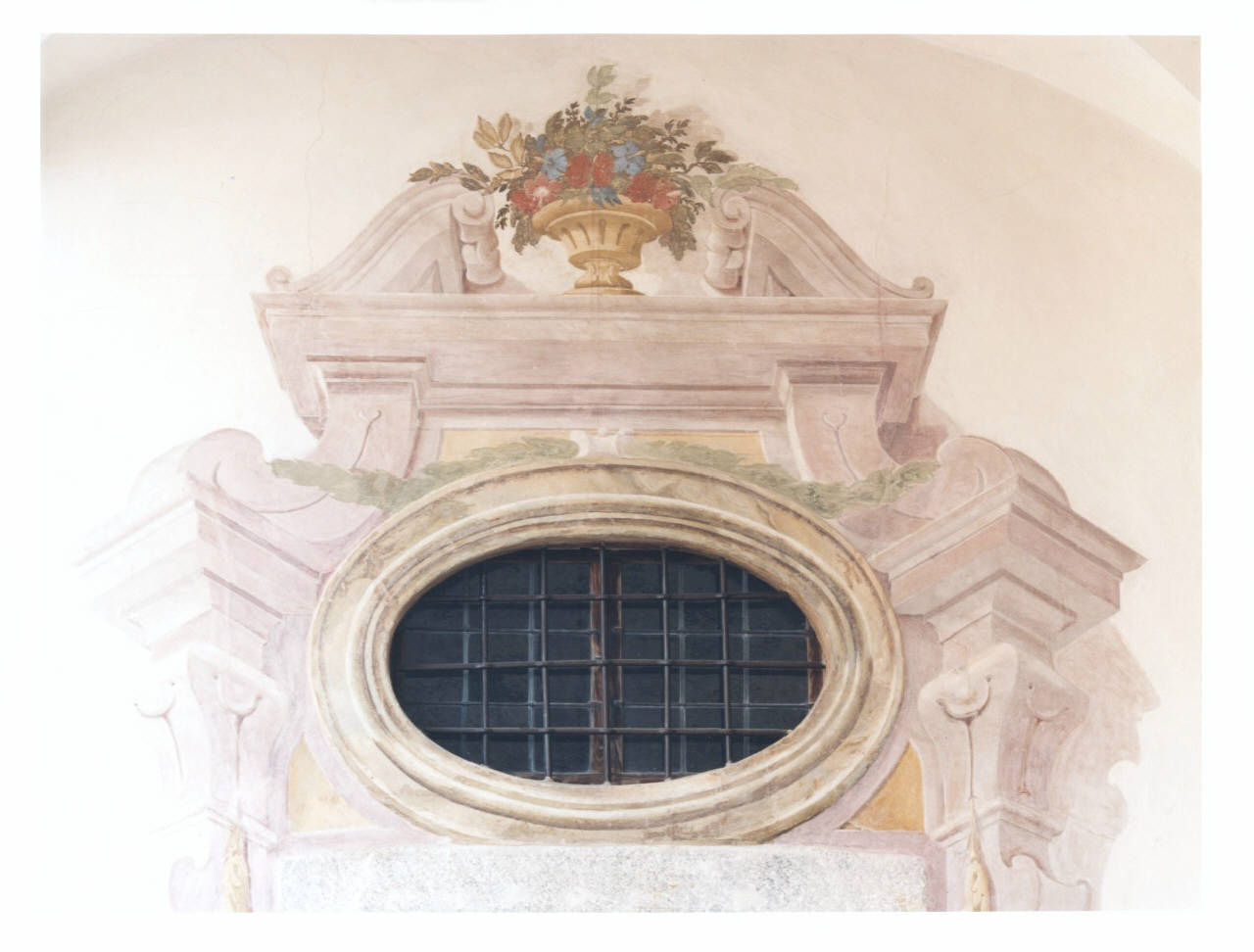 motivi decorativi architettonici (dipinto murale) di Ronchelli Giovan Battista (scuola) (seconda metà sec. XVIII)
