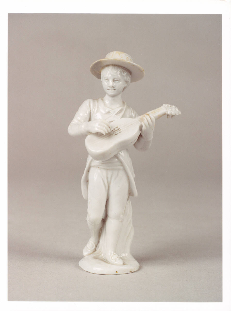 Figura di giovane con chitarra, figura maschile con strumento musicale (statuetta) - manifattura Le Nove-Bassano (sec. XVIII)