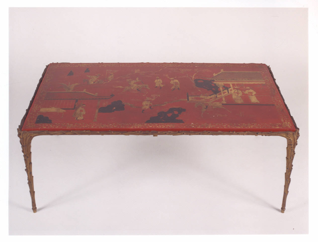Tavolino (tavolino) - manifattura cinese (prima metà sec. XX)