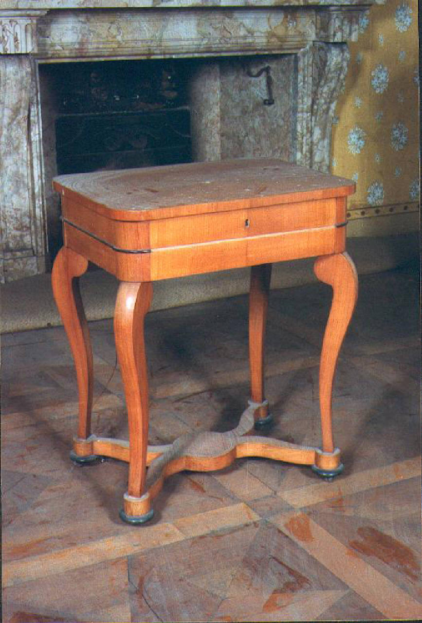 tavolino - bottega lombarda (sec. XIX)