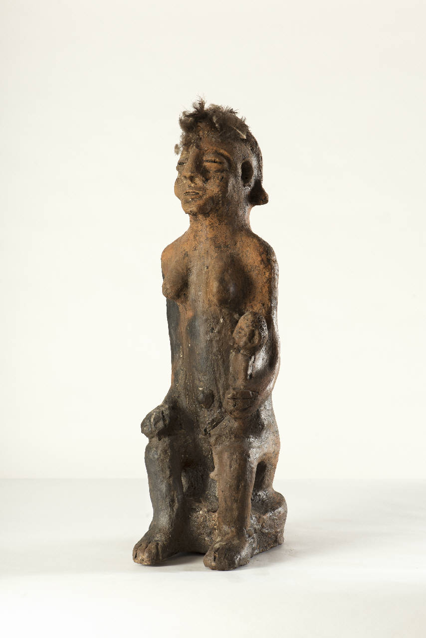 Figura femminile con bambino, figura femminile con bambino (scultura) - primitivo Bambara (prima metà sec. XIX)
