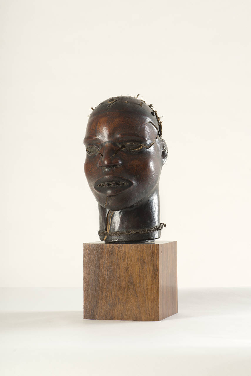 Testa d'uomo, testa d'uomo (scultura) - primitivo Ekoi (prima metà sec. XIX)