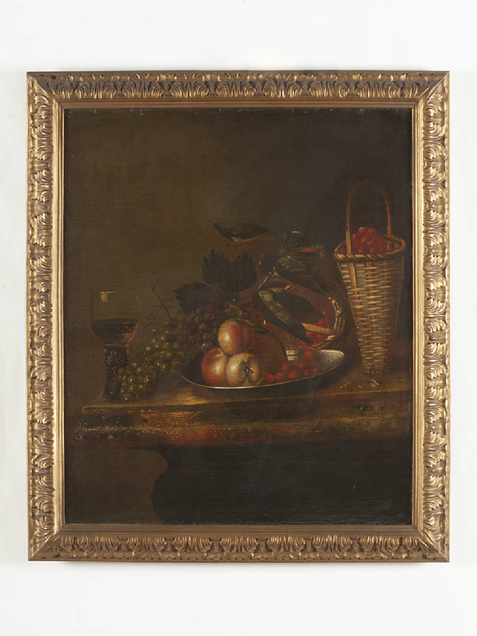 Natura morta con frutta e fragole nel cestino, natura morta (dipinto) - ambito italiano (secc. XVII/ XVIII)