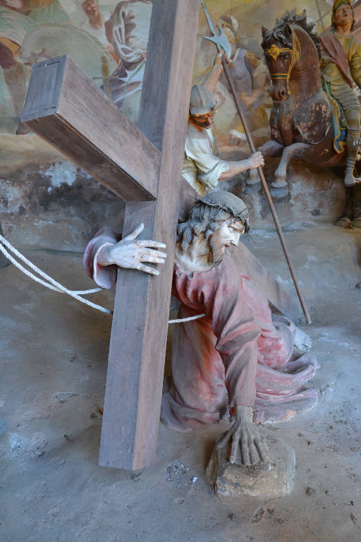 Salita di Cristo al monte Calvario (gruppo scultoreo) di Silva, Agostino (attribuito) (terzo quarto sec. XVII)