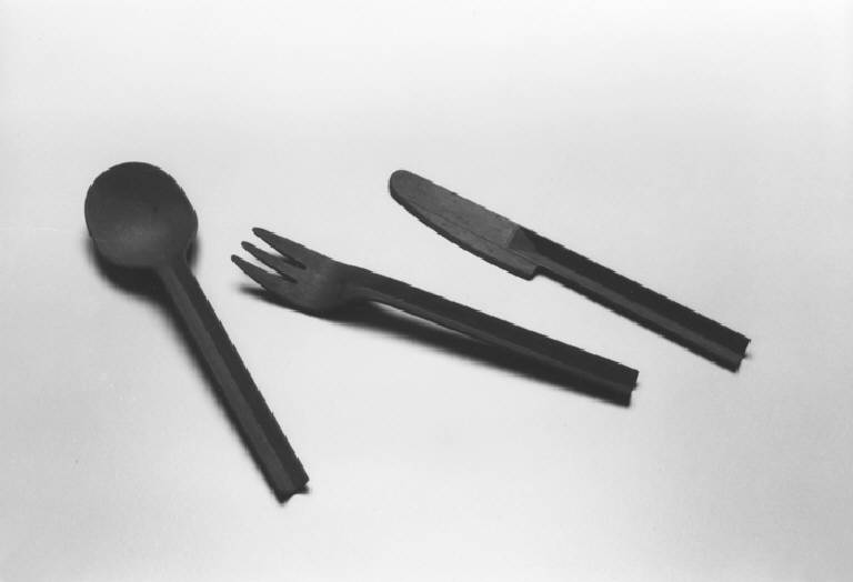 cucchiaio Linea '72 (posate (modello)) di Sacchi Giovanni; Colombo Joe (terzo quarto sec. XX)