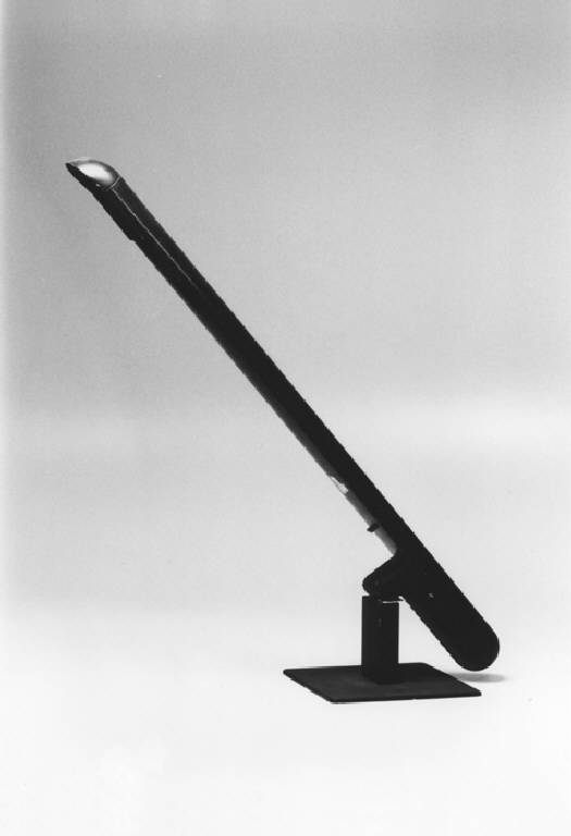 Concorde (lampada (modello)) di Sacchi Giovanni; Von Klier Hans (ultimo quarto sec. XX)