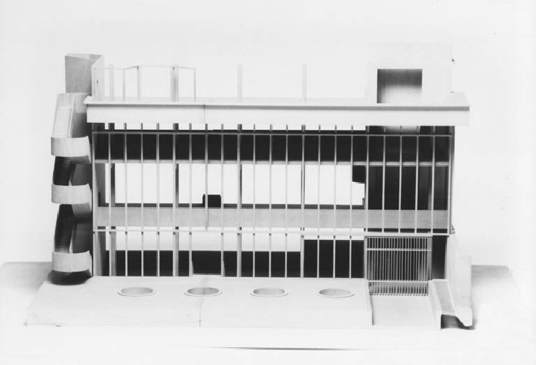 Palazzo Citterio (edificio (modello)) di Sacchi Giovanni; Ortelli Giancarlo; Sanesi Edoardo (ultimo quarto sec. XX)