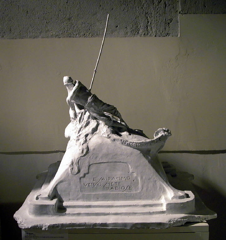 Bozzetto per il monumento ai caduti della prima guerra mondiale (gruppo scultoreo) di Borsato Tullio (primo quarto sec. XX)