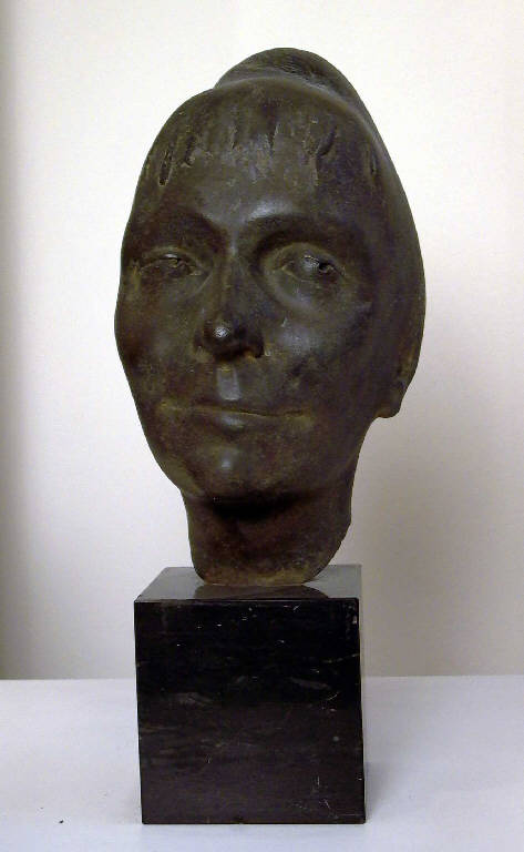 Mira, Ritratto di Mira (busto) di Pelati Vittorio (sec. XX)