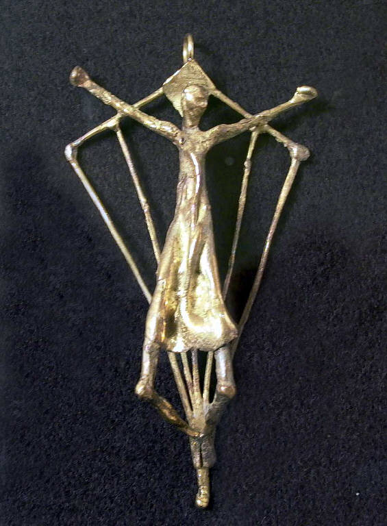 Cristo, Cristo (gioiello) di Pelati Vittorio (sec. XX)