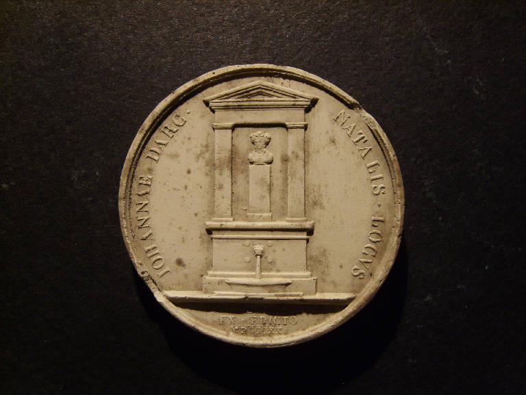 Medaglia commemorativa a Giovanna d'Arco, Monumento celebrativo di Giovanna d'Arco (calco) - ambito italiano (prima metà sec. XIX)