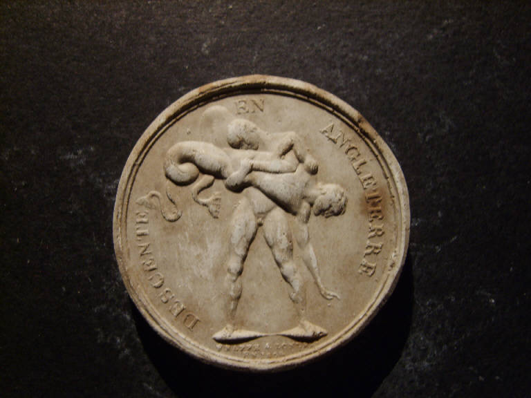 Medaglia commemorativa del passaggio in Inghilterra, Eroe lotta con Tritone (calco) - ambito italiano (prima metà sec. XIX)