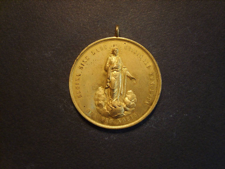 Madonna immacolata/ San Giovanni di Dio lava i piedi a Cristo pellegrino (medaglia) - ambito italiano (sec. XIX)