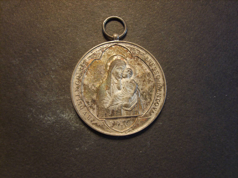 Madonna con Bambino/ Chiesa della Beata Vergine delle Grazie di Mantova (medaglia) - ambito italiano (sec. XIX)