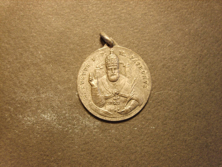 Medaglia commemorativa dell'ottavo centenario della traslazione del corpo di san Sisto I, San Sisto I (medaglia) - ambito italiano (sec. XX)